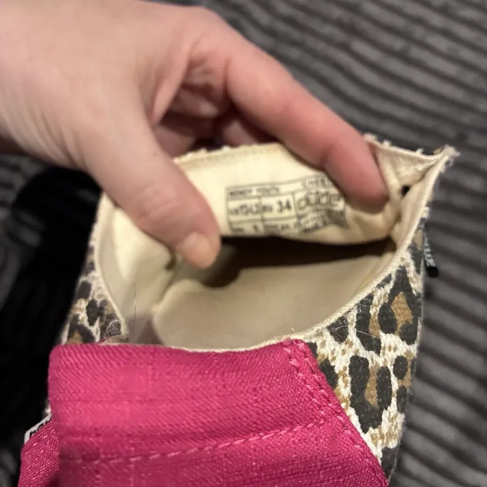 Hey Dude Girls Size Youth 2 Wendy Youth Cheetah Shoes